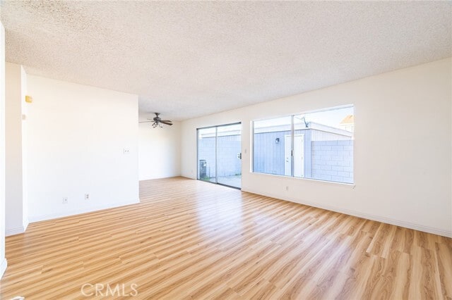 Photo - 1044 Cyn Spg Ln