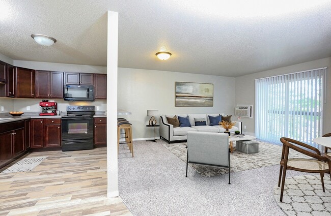 Photo - Washington Heights Apartments