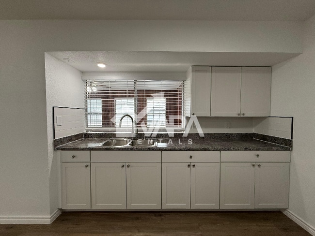 Photo - 11154 El Sendero St