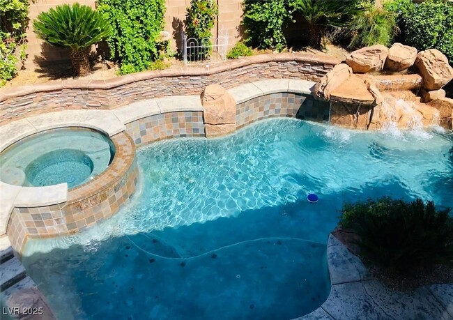 Photo - 10957 Royal Highlands St Casa