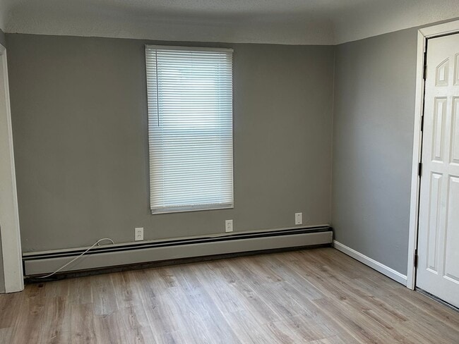 Photo - Great Home in Groose pointe