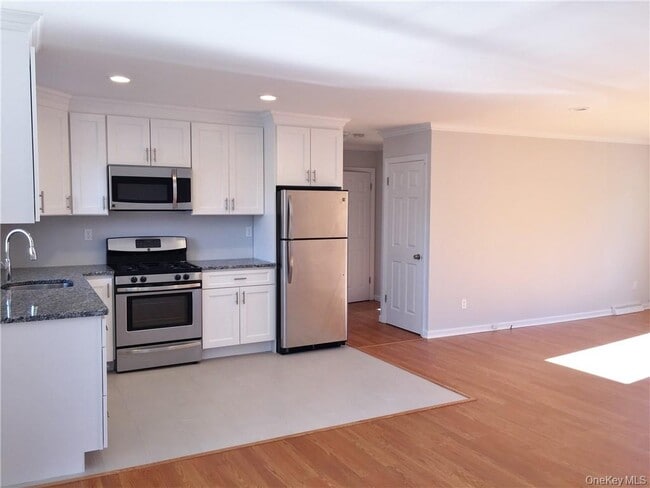 Photo - 155 Shear Hill Rd