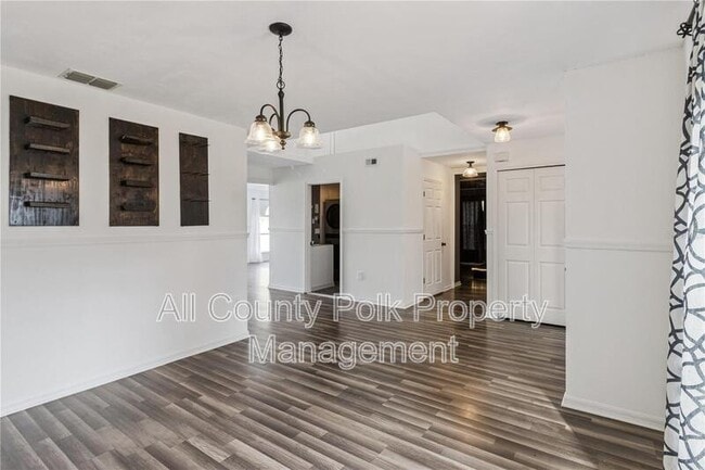 Photo - 455 Danube Dr