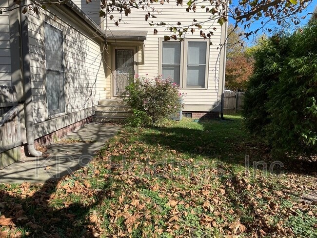 Photo - 3215 Omohundro Ave