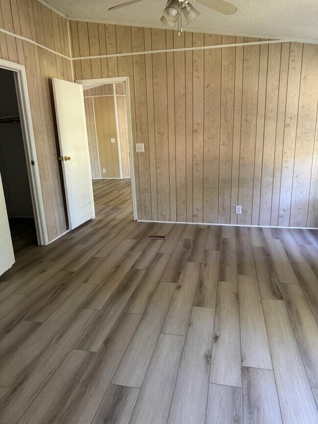 Photo - 30307 Turriff Cir