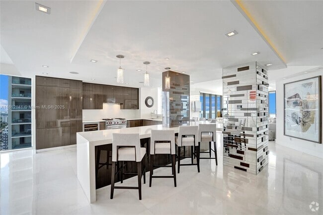 Building Photo - 17875 Collins Ave Unit 3201 Rental