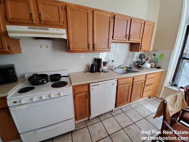 Photo - 214 Harvard St Unit 1