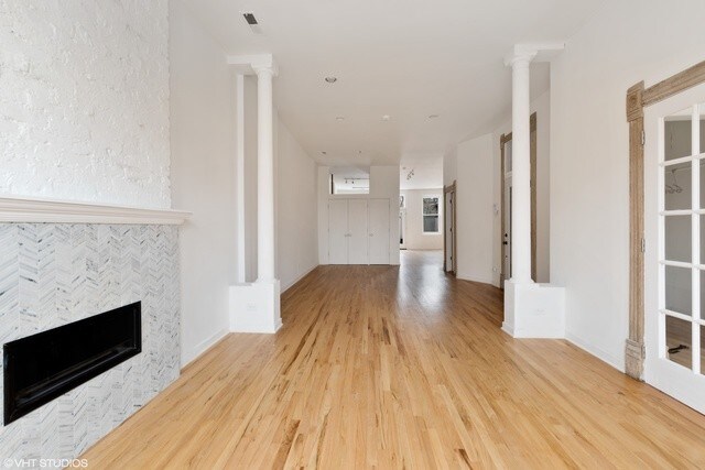 Photo - 747 S Western Ave Unit 2