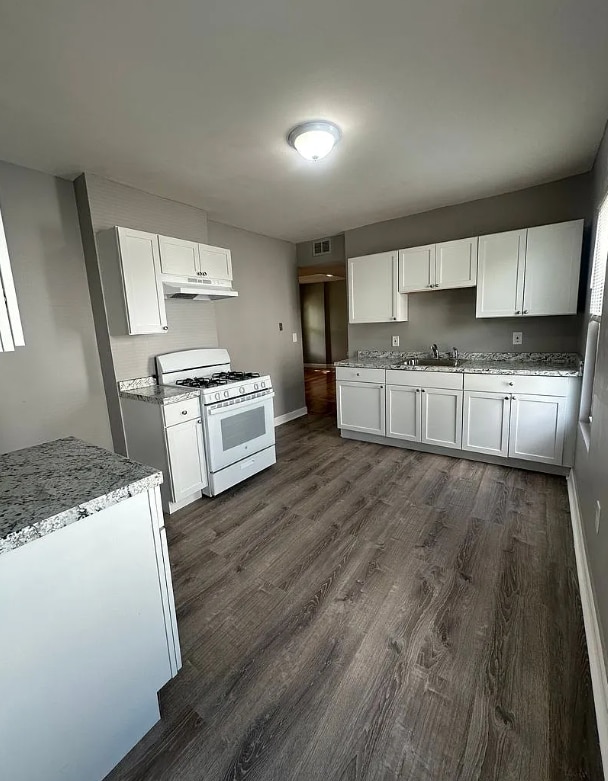 Building Photo - 62 Torrey St Unit 2 Rental