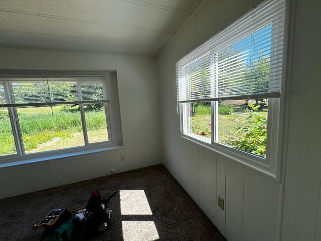 Photo - Remodeled 3BD 2BA in Ferndale!