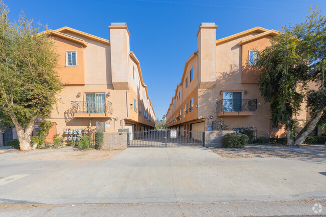 Building Photo - 9650 Sepulveda Blvd Rental