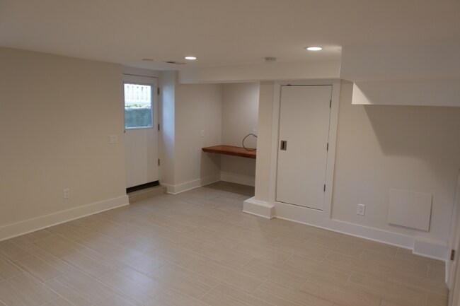 Photo - 309 Hayes St