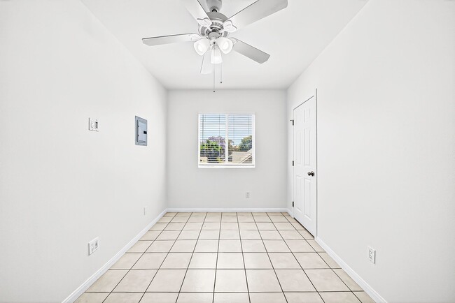 Photo - 319 Hermosa Ave Unidad 14