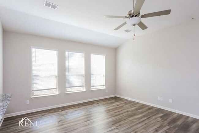 Photo - 1923 Hialeah Dr