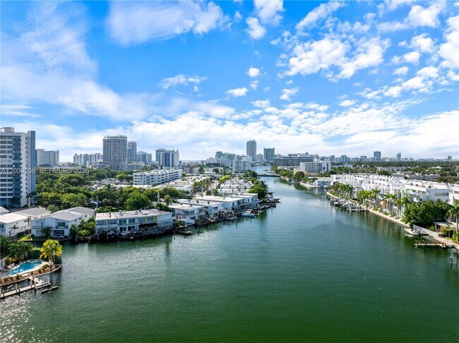 Photo - 7406 Gary Ave