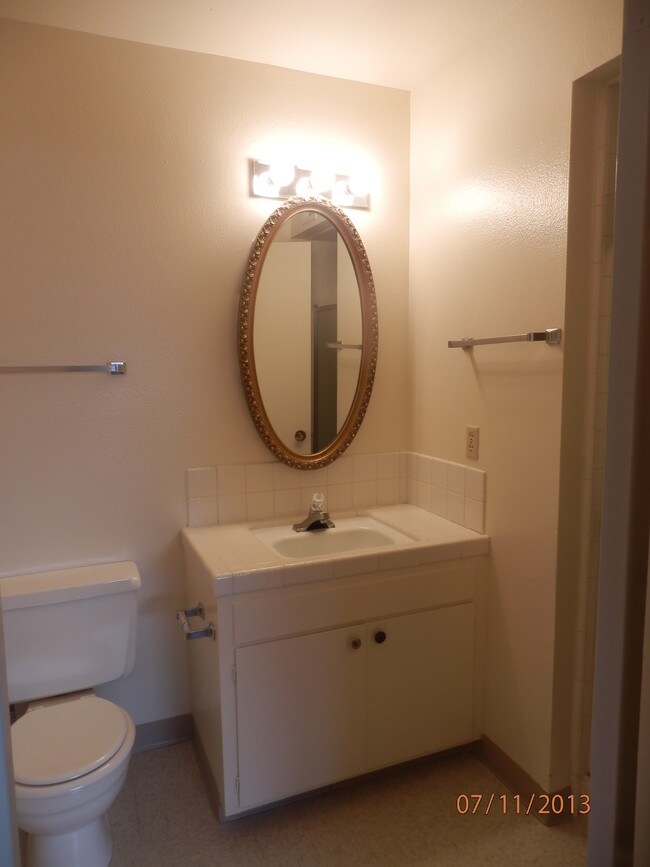 Photo - Riviera Apartments