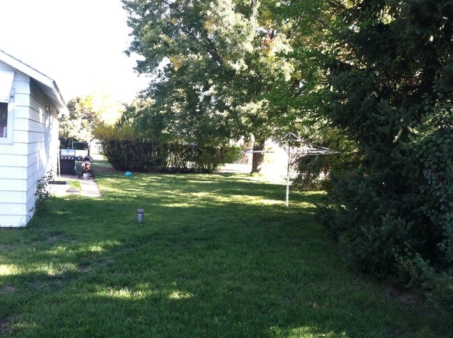 Photo - 2 Bed 1 Bath in Hamilton
