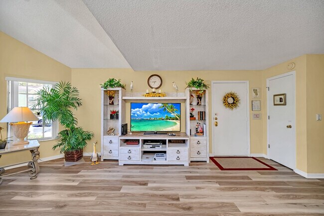 2014 Royal Bay Blvd Unit SI ID1622424P