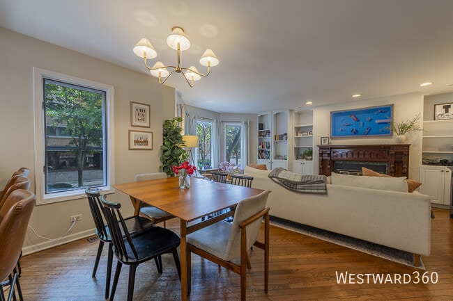 Photo - 2336 N Lakewood Ave