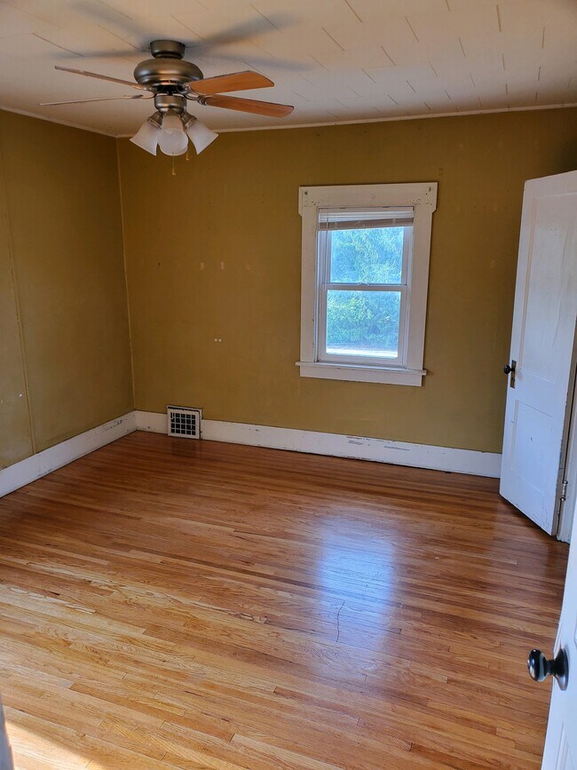 Photo - 3905 Holdrege St