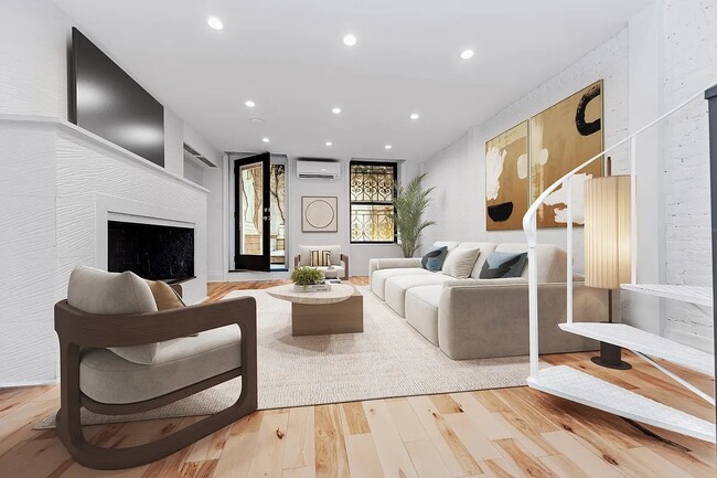 Photo - 404 W 22nd St Unidad 1A