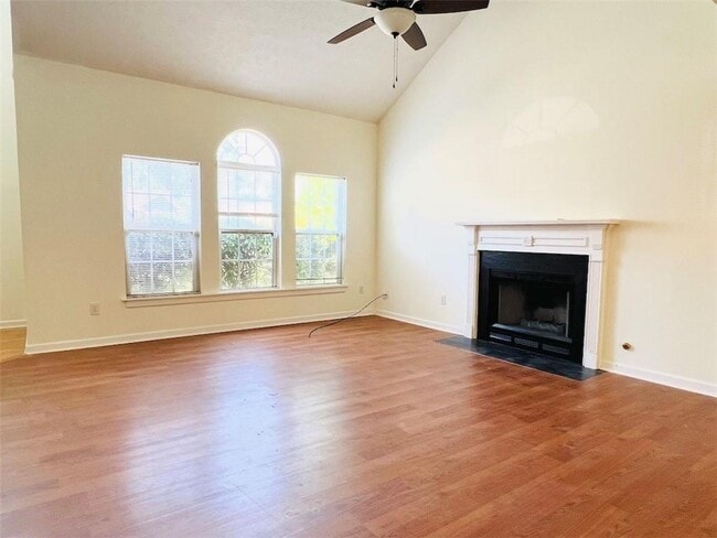 Photo - 3663 Willgrove Way
