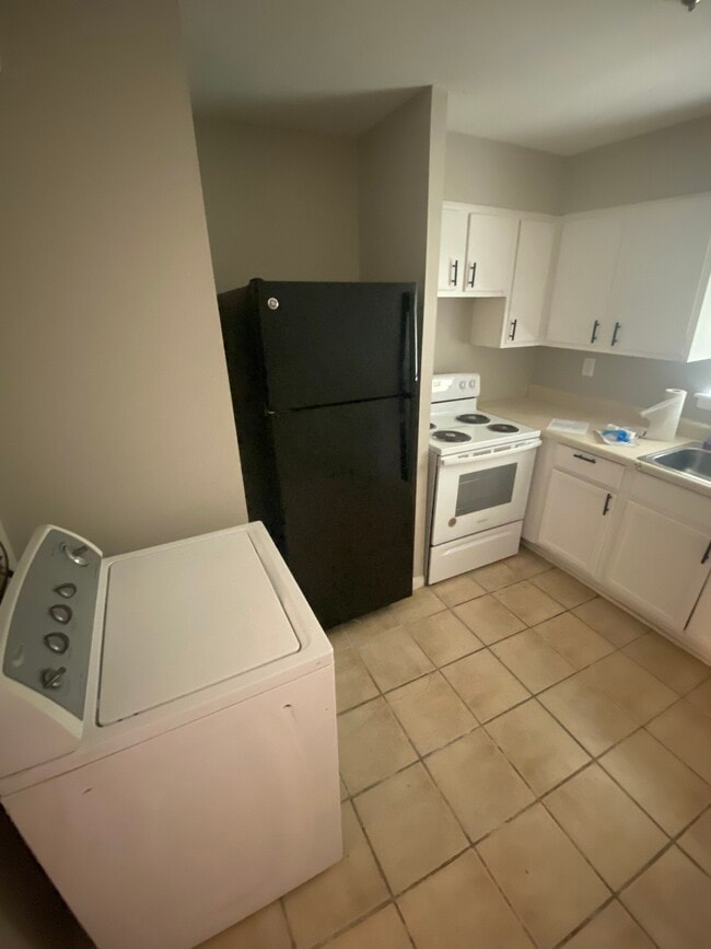 Photo - 3809 Carpenter Dr Unidad 1