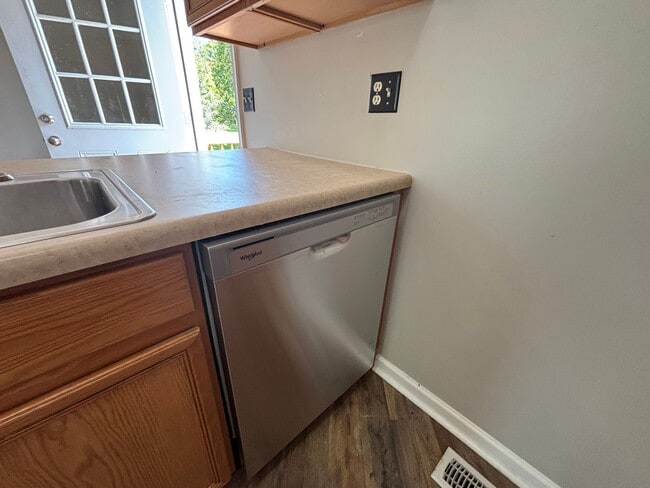 Photo - FALL SPECIAL! 3 bed/2bath in Jonesborough,...
