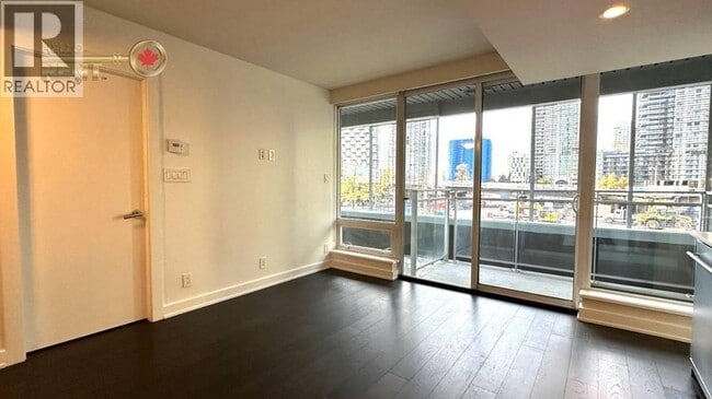 511 Seymour St Unit 511