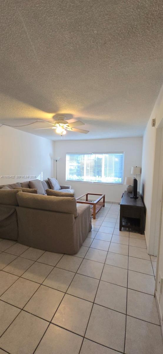 Photo - 1001 SE 16th St Unit 1
