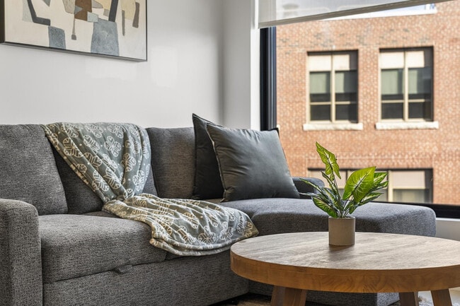 Photo - 35 W 2nd St Unit ID1240285P