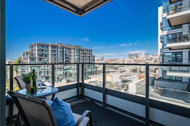 Photo - 1688 Pine St Unit West 902