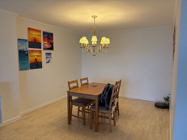 Photo - 151 Coolidge Ave Unidad 613