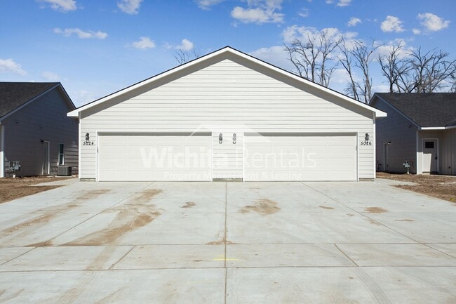 Photo - 5032-5032 S Sycamore St Unit 5030 S. Sycamore Ct.