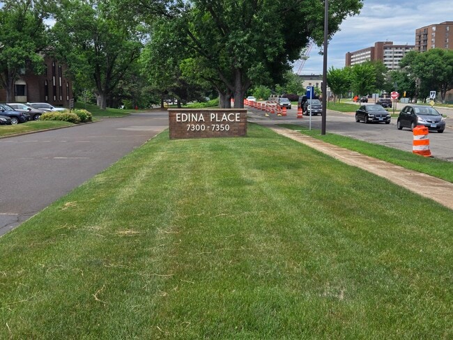 Photo - 7320 York Ave S Unit 207