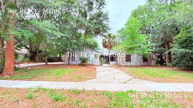 Photo - 909 Gazell Trail