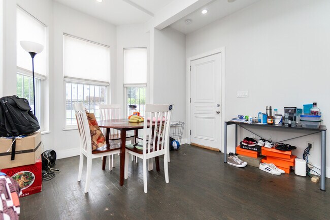 Photo - 78 Forest St