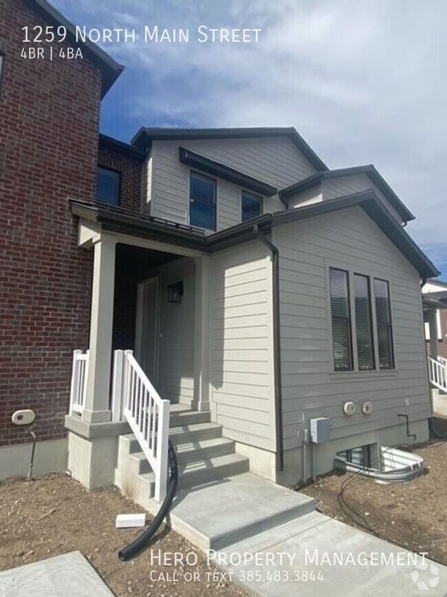 Building Photo - 1259 N Main St Rental