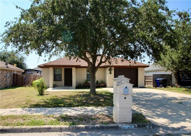 Building Photo - 5834 S 28th Ln Rental