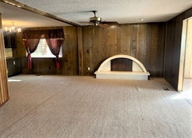 Photo - 1140 College Ave Unit 1140 1/2 College Avenue