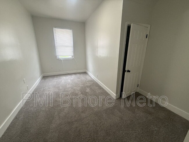 Photo - 3201 Ailsa Ave
