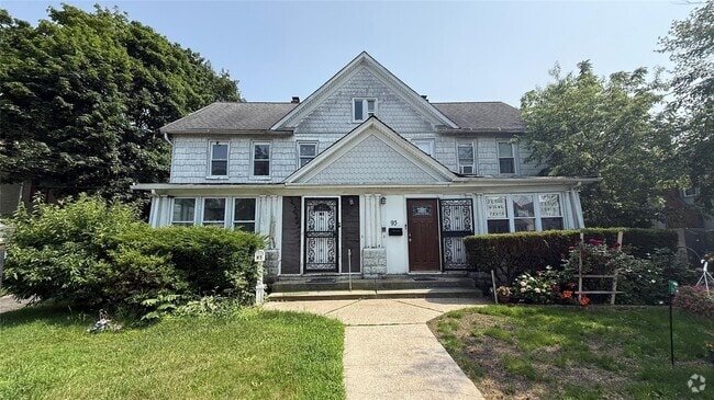 Building Photo - 91 Lincoln Pl Rental