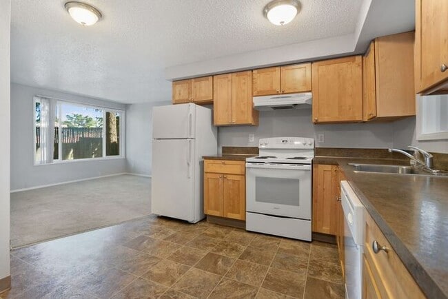 Photo - This 1 Bedroom Apt Home Can Be Yours. Appl...