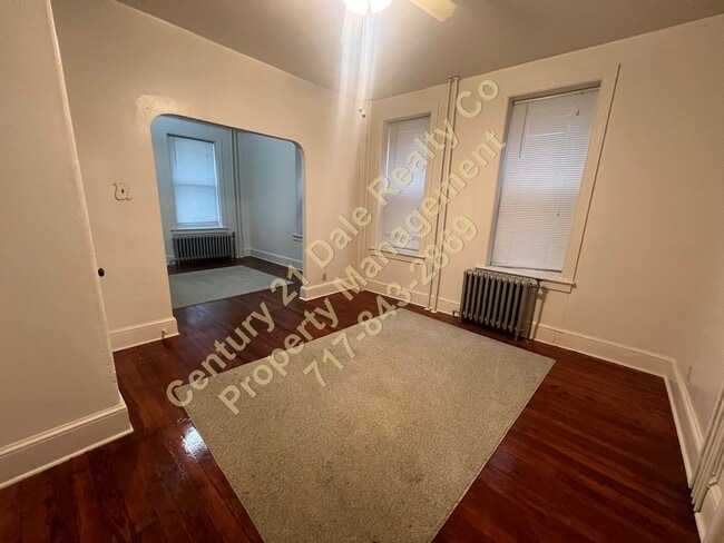 Photo - 362 W Broadway Unidad Apt 2