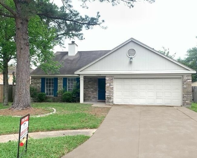 Photo - 13815 Glade Hollow Dr House
