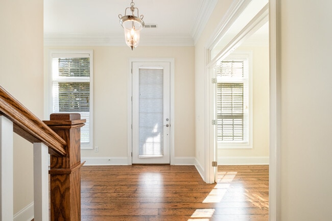 Photo - 1025 N Sharon Amity Rd