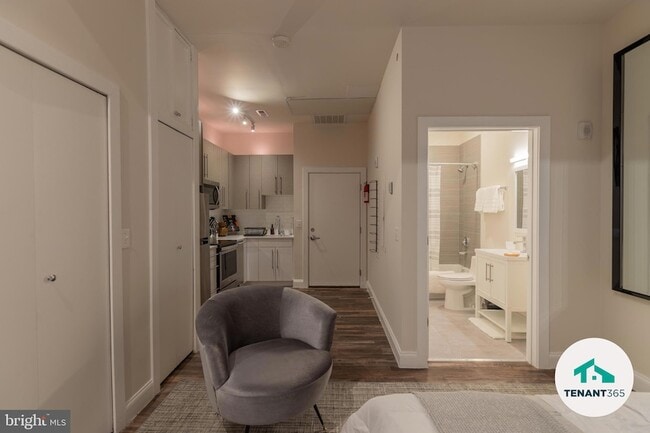 Photo - 8 E Fayette St Unit Apt 201