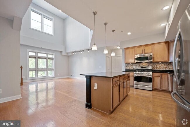 Building Photo - 2350 NJ-33 Unit 311 Rental