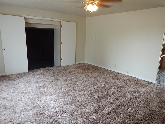 Photo - 3 Bedroom, 1 Bathroom in Heights Subdivisi...