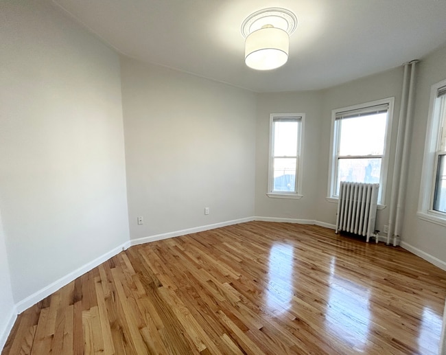 Photo - 155 E Cottage St Unidad 4